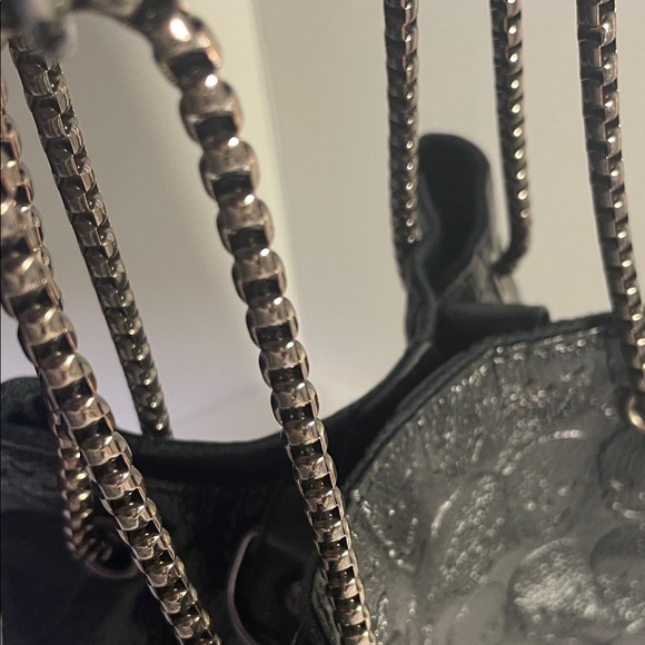 SKULLS- Faux Leather Embossed Skull Black Textured Bucket Bag with Chain Handles - Picture 8 of 16